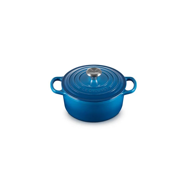 Round Dutch Oven by Le Creuset